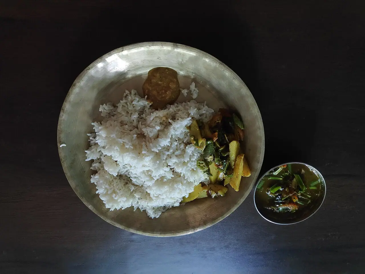 the Everest – Nepalese food