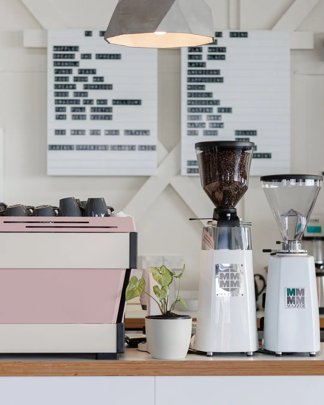 Victus Coffee & Eatery – photo 2