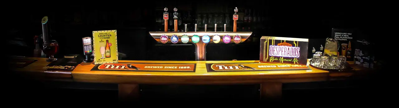 Sideline Bar – photo 1